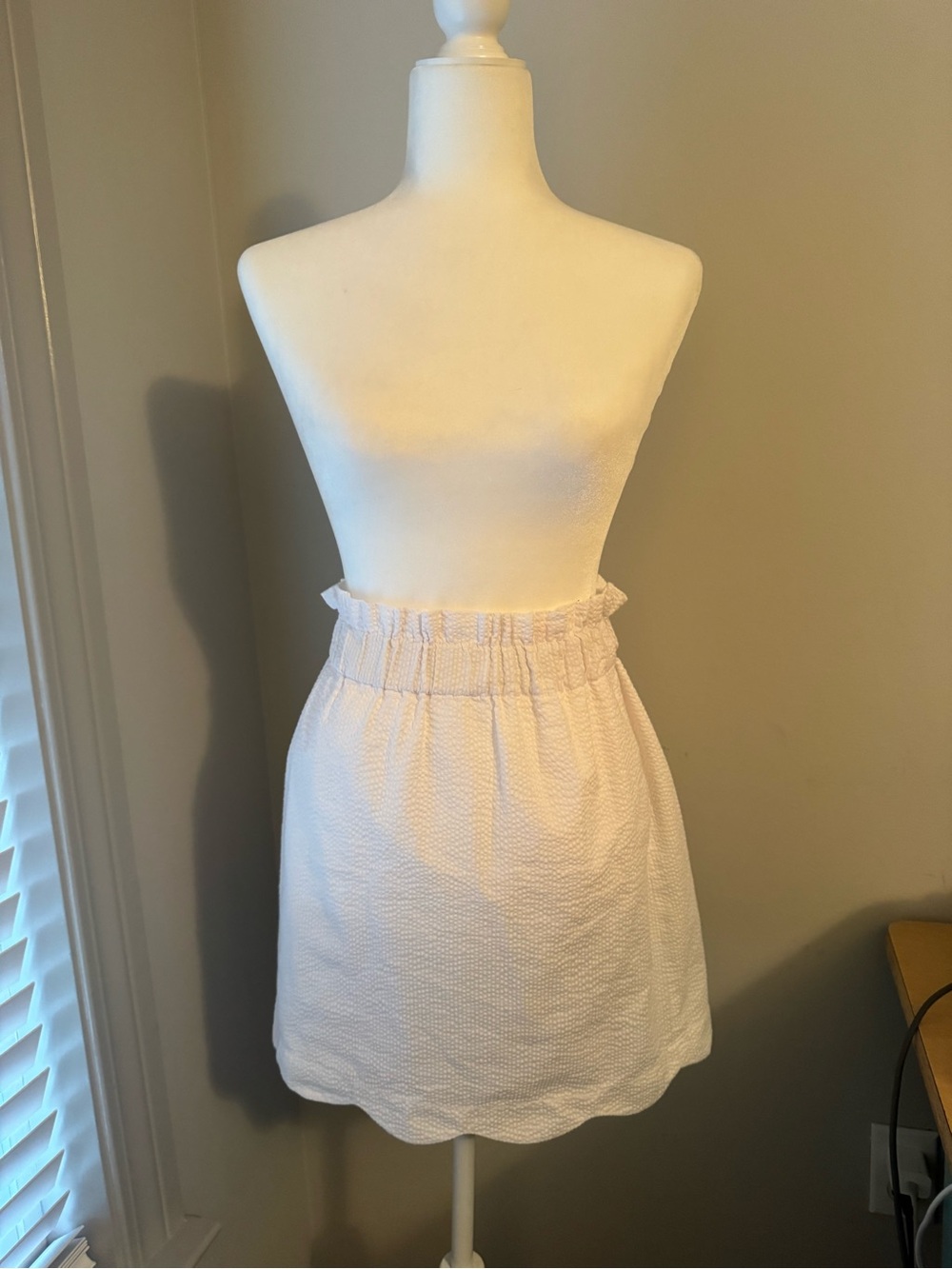 Lauren James White Smocked-Waist Mini Skirt